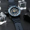 Automatisch waterbestendig herenhorloge met blauwe wijzerplaat