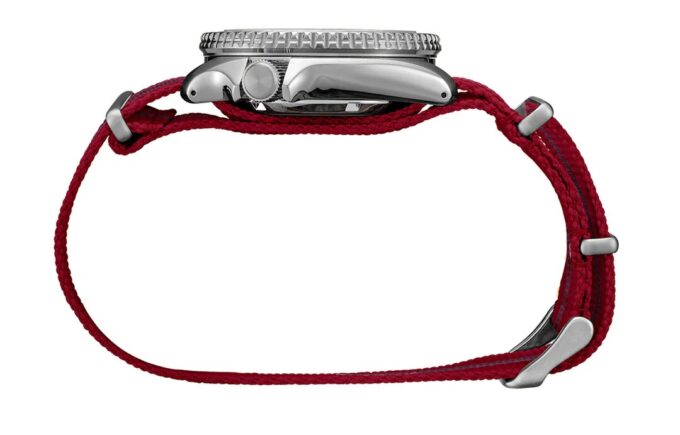 Naruto-serie Limited Crossover mechanisch horloge rood