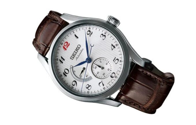 Presage automatisch mechanisch horloge met witte wijzerplaat en bruine band