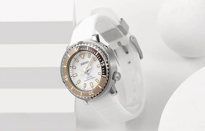 Prospex-serie Solar Quartzes Kerstmis Limited White